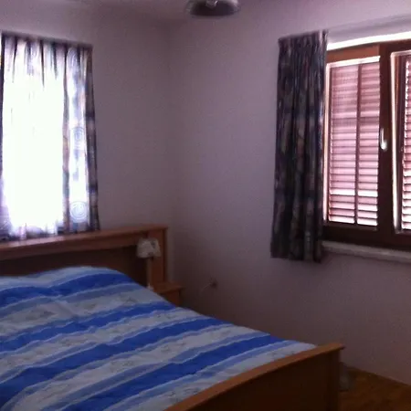 Tessa Met Dakterras En Zeezicht Airco Wifi En Zwembad Apartment Novigrad (Istria)