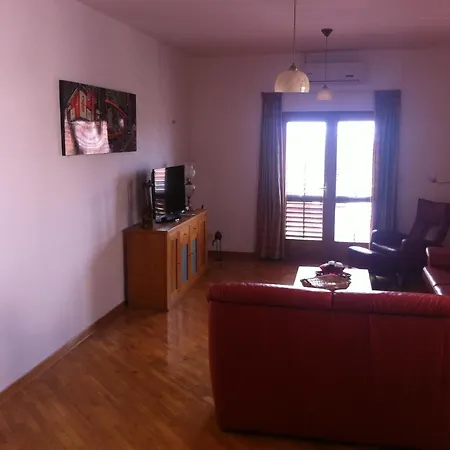 Tessa Met Dakterras En Zeezicht Airco Wifi En Zwembad * Novigrad (Istria)