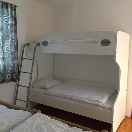 Apartment Tessa Met Dakterras En Zeezicht Airco Wifi En Zwembad Novigrad (Istria)